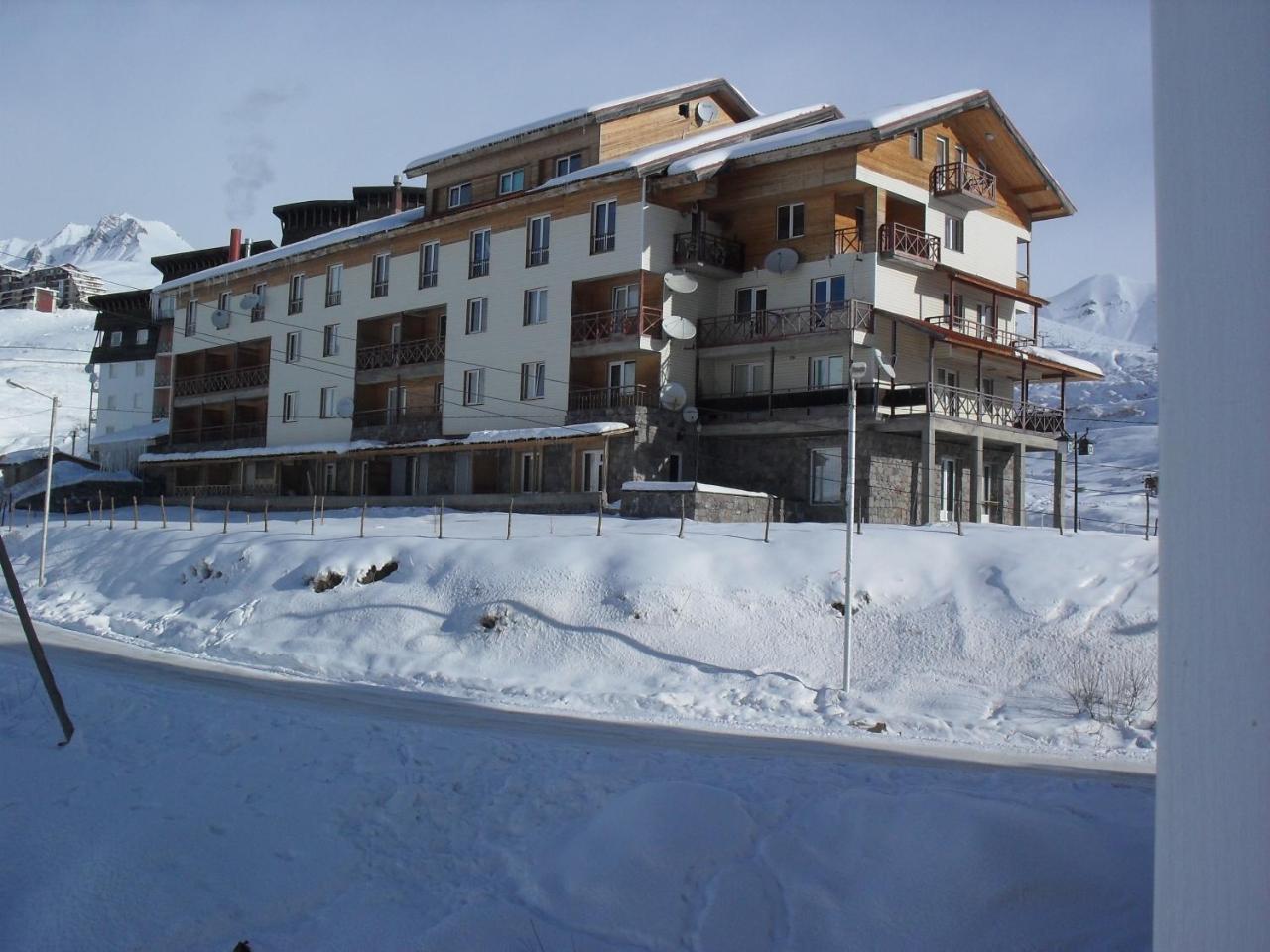 Аpartment In Gudauri Apartman Kültér fotó